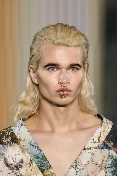 Look 144